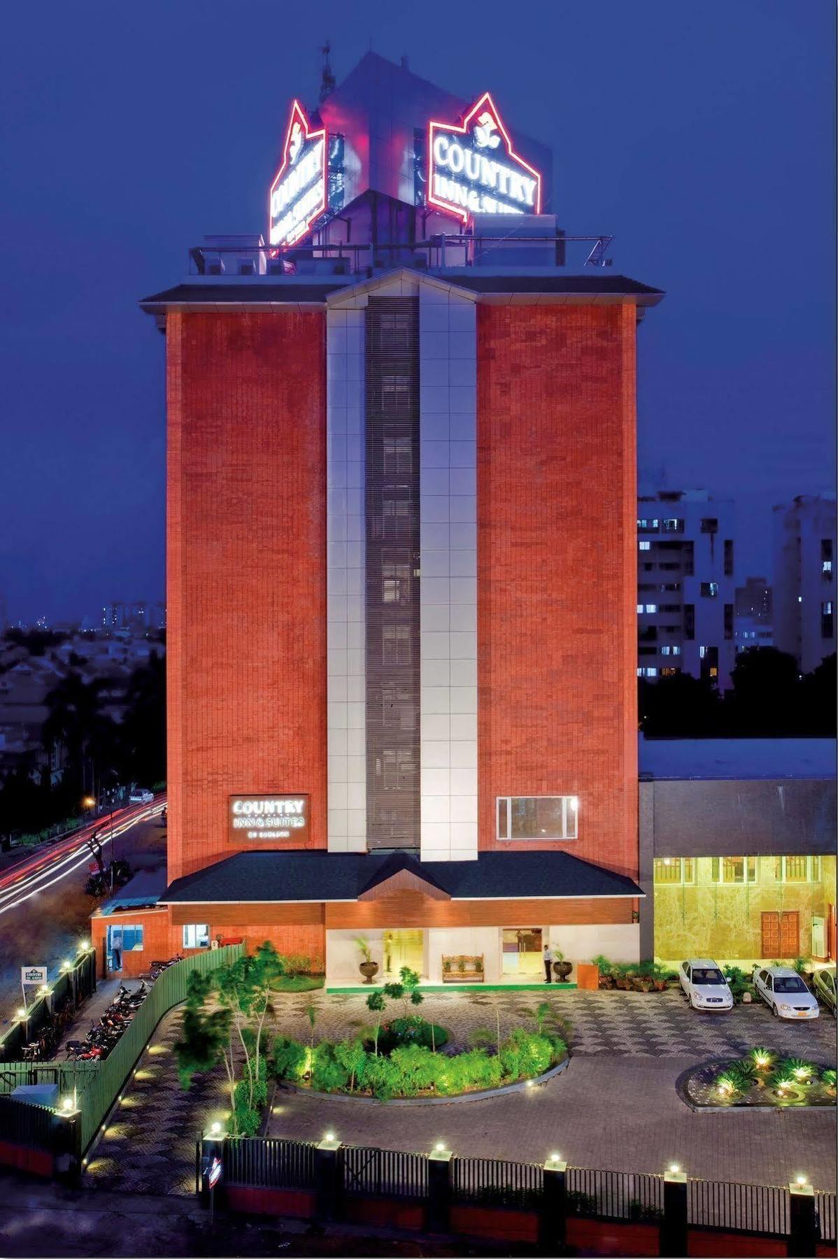 Bloomsuites L Ahmedabad Exterior foto